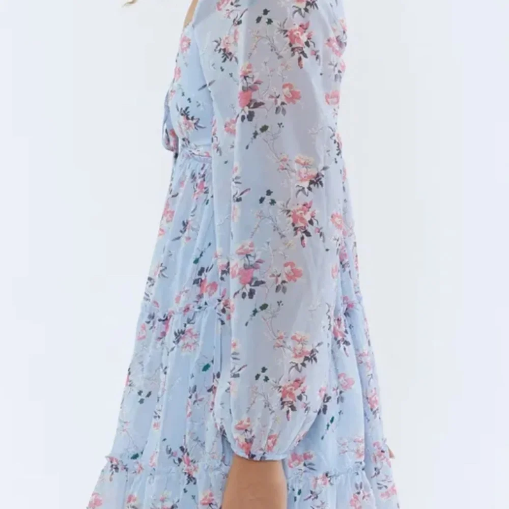 F21 Floral Print Long Sleeve Milkmaid Mini Dress Baby Blue / L/G  BNWT - Picture 3 of 4
